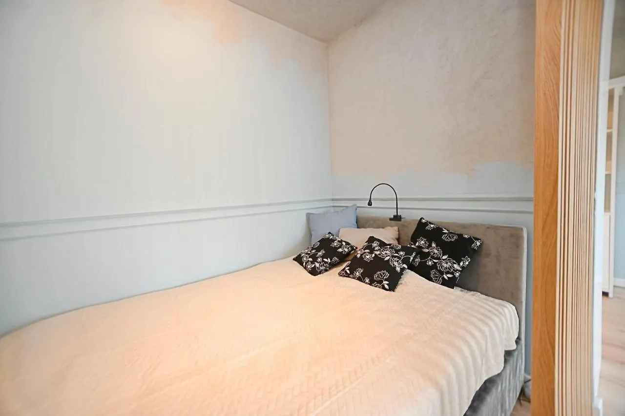 Jasne Studio 3City Dla 3 Osob W Gdansku By Noclegi Renters 0*, Gdansk